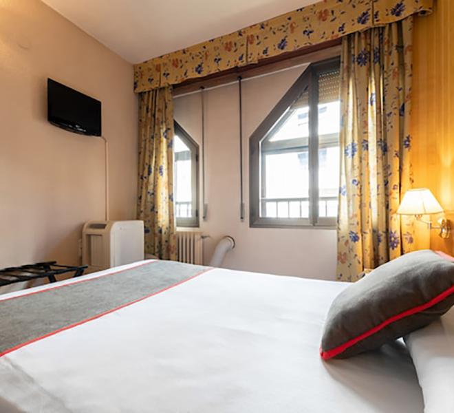 OYO Francabel Hotel